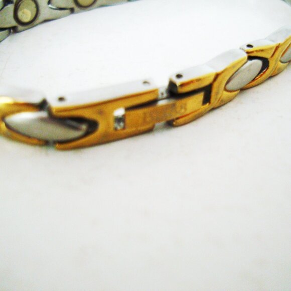 Magnetic Bracelet Marked Bio Bio88 Stainless Steel Gold Silver Pre-loved - Picture 4 of 5